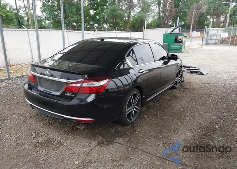 2017 Honda Accord Touring V6 z USA, uszkodzony, nr VIN 1HGCR3F96HA039595